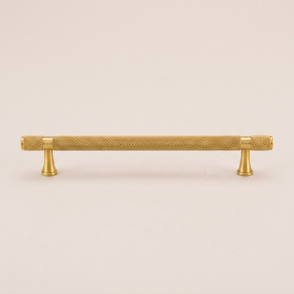 Aura Appliance Pull - Brass