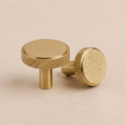 Linea Shaker Cabinet Knob - Brass